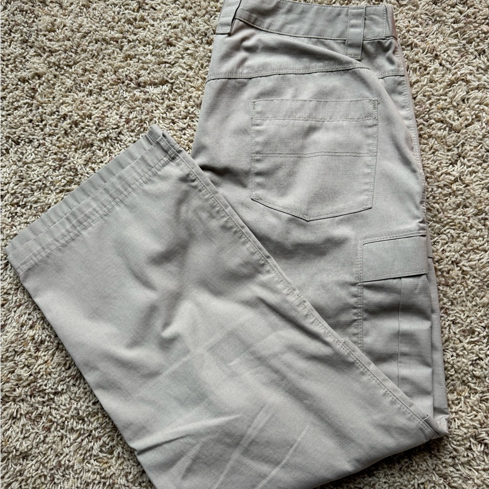 Women’s Vertx Tactical Pants. Color: Khaki Size:16/30